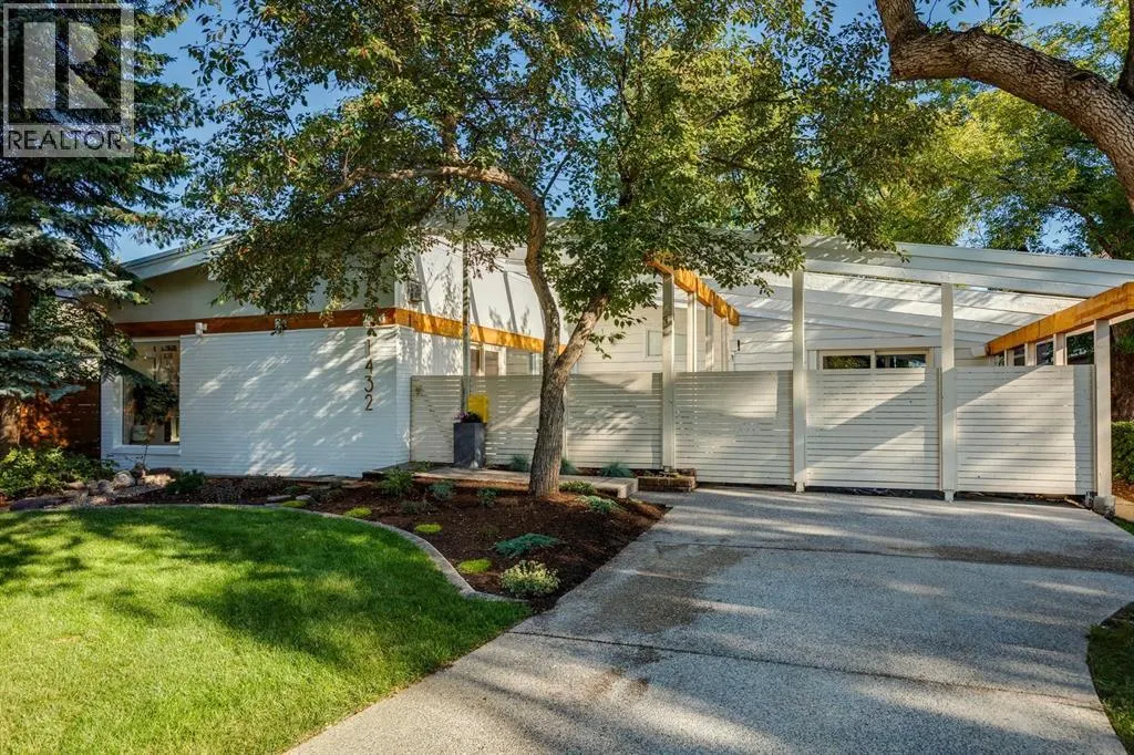 1432 Chardie Place SW