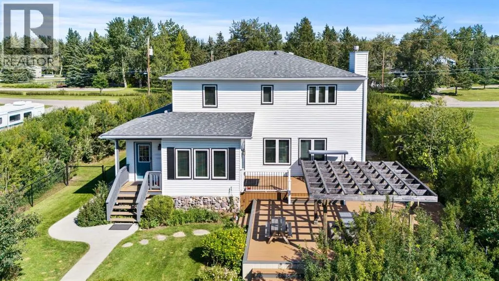 708 Calkins Place