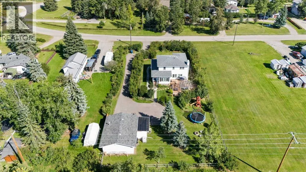 708 Calkins Place