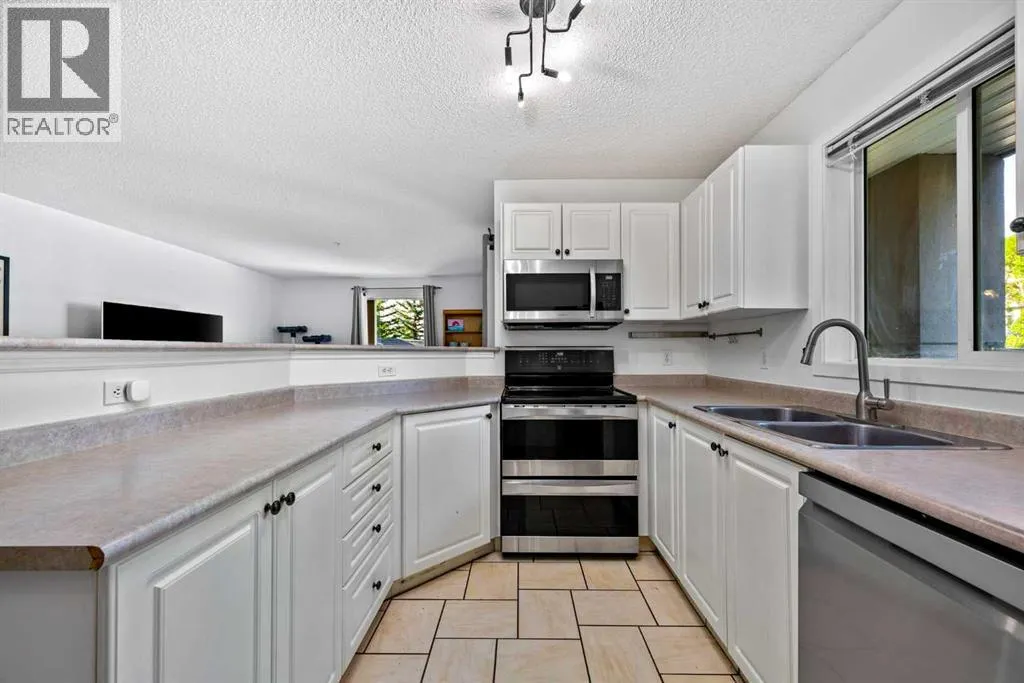 114, 6000 Somervale Court SW