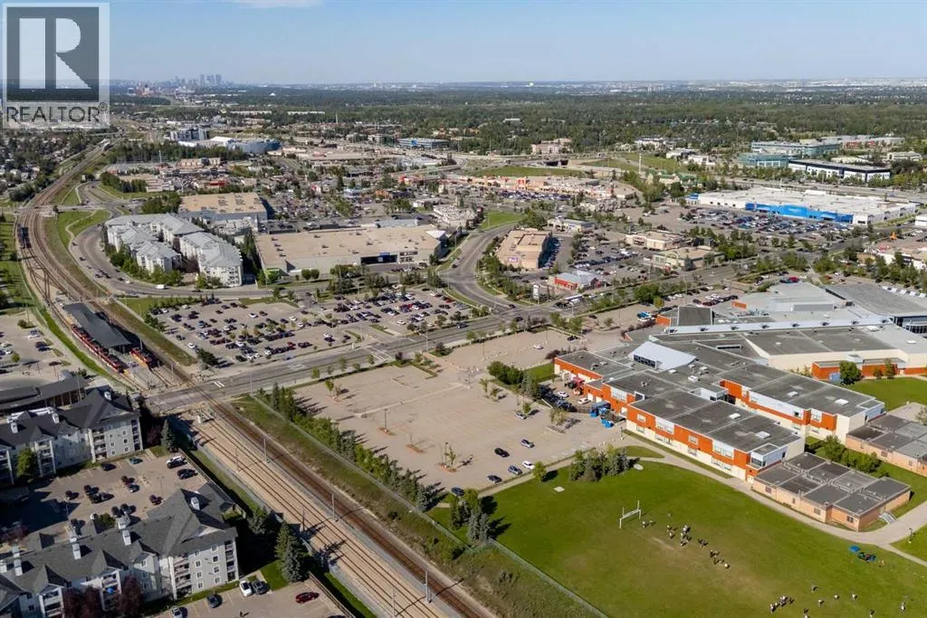 114, 6000 Somervale Court SW