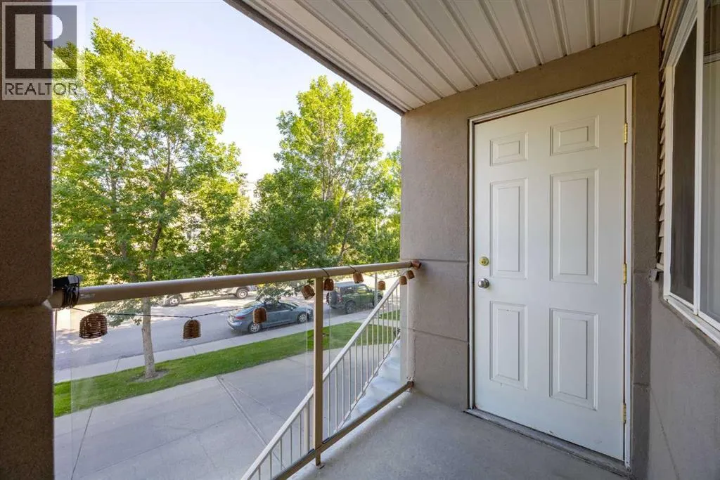 114, 6000 Somervale Court SW