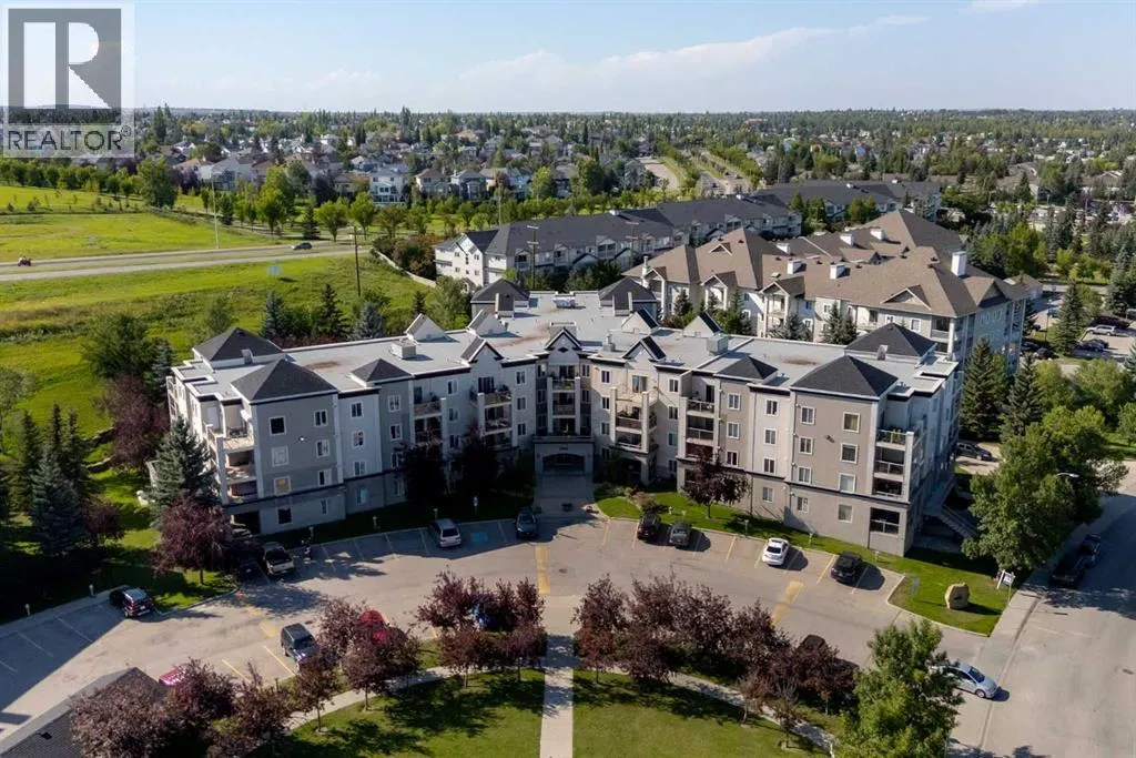 114, 6000 Somervale Court SW