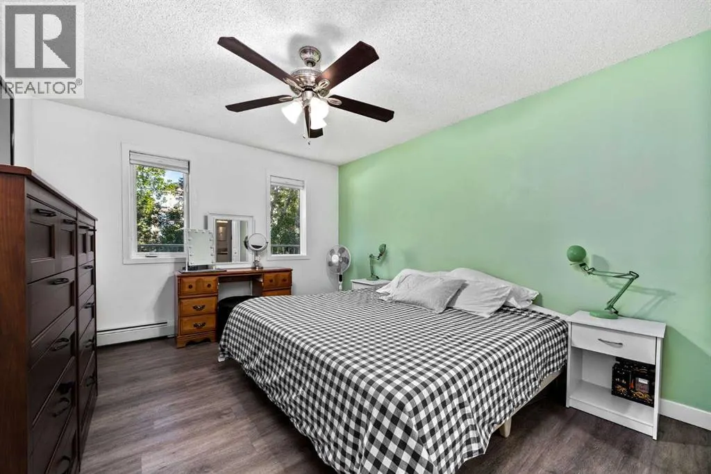 114, 6000 Somervale Court SW