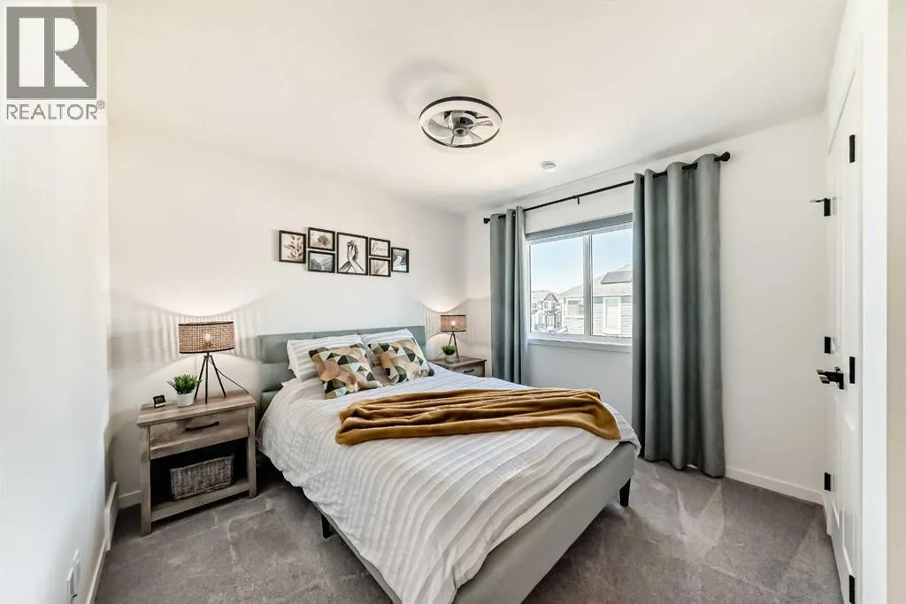 12 Magnolia Crescent SE