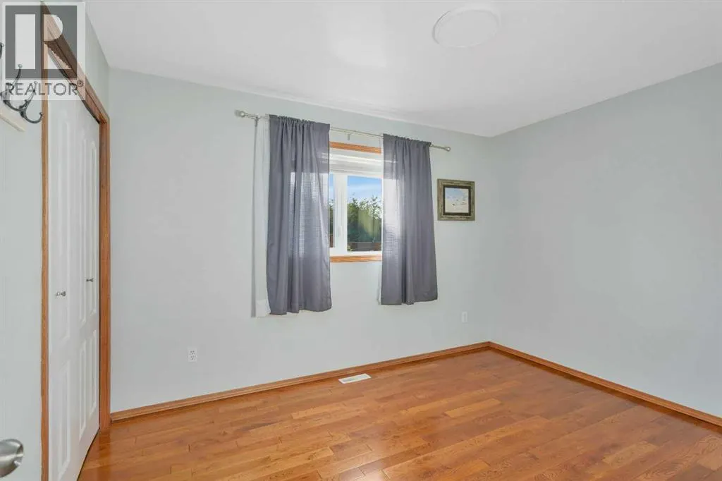 46 Lexington Close