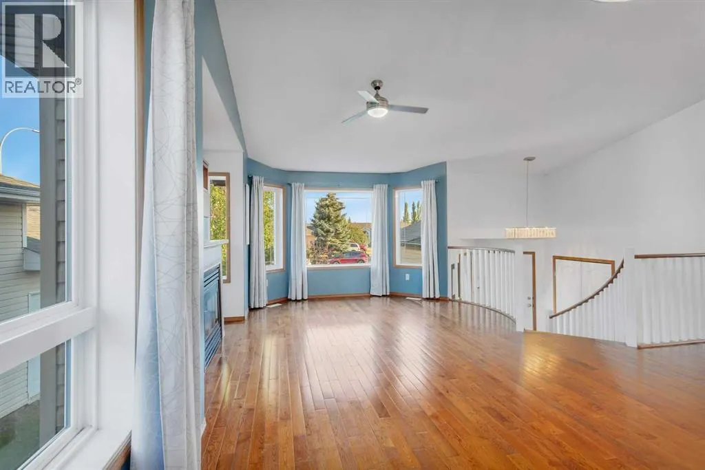 46 Lexington Close