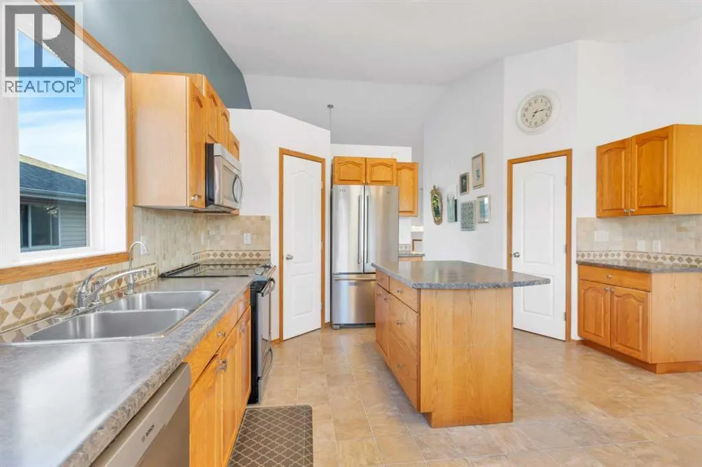 46 Lexington Close