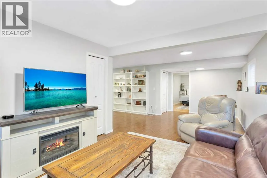 46 Lexington Close