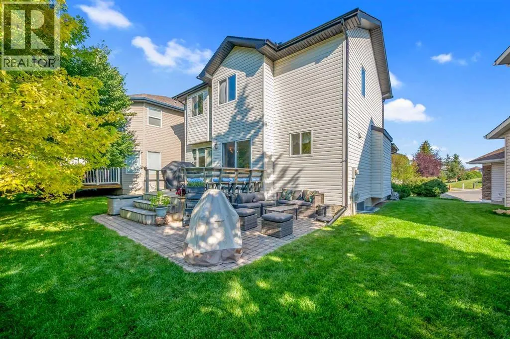 198 Panorama Hills Close NW