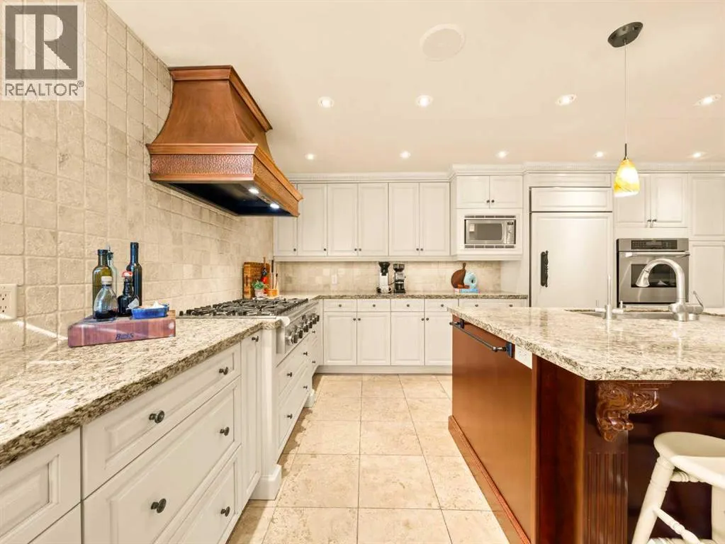 2716 Carleton Street SW