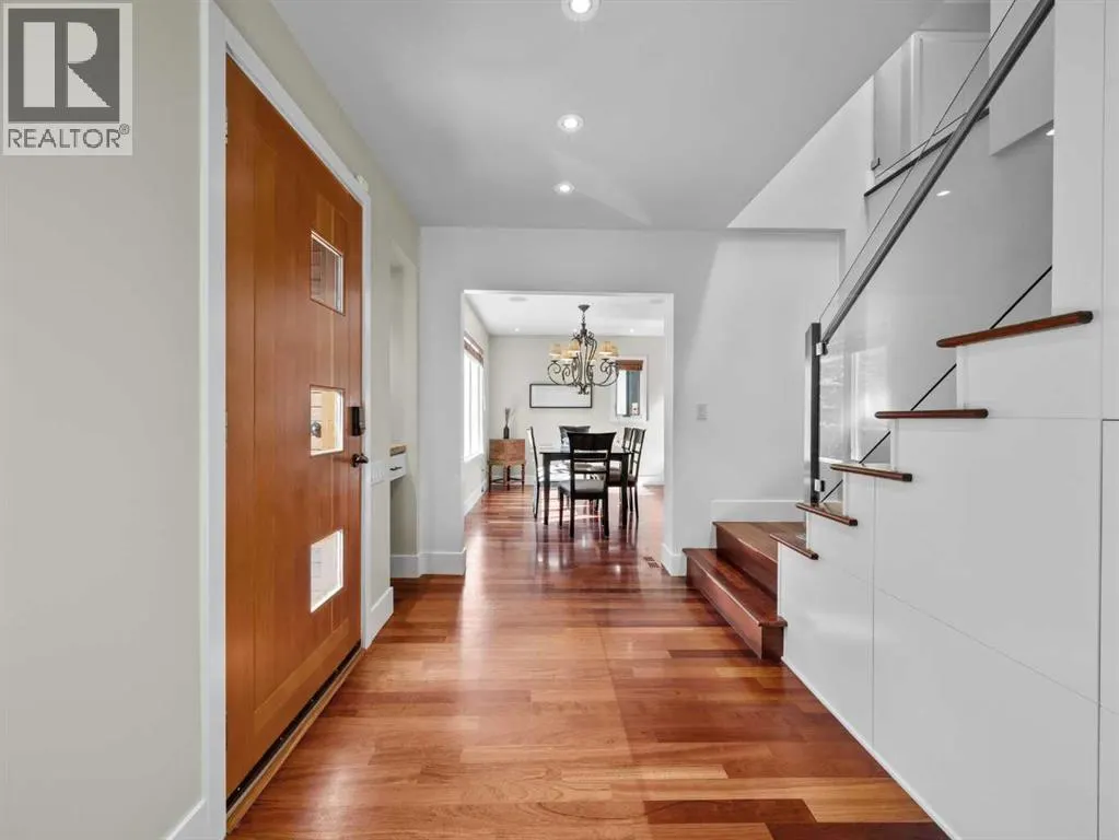 2716 Carleton Street SW