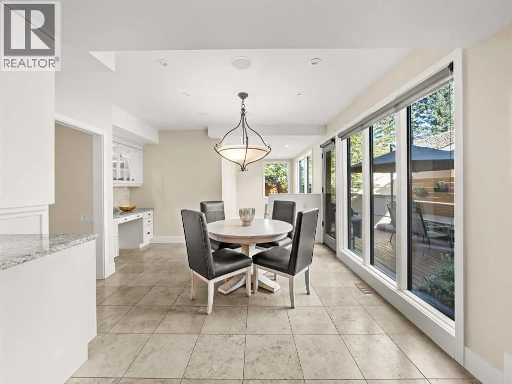 2716 Carleton Street SW