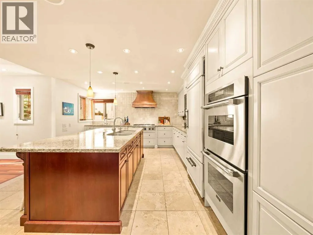 2716 Carleton Street SW