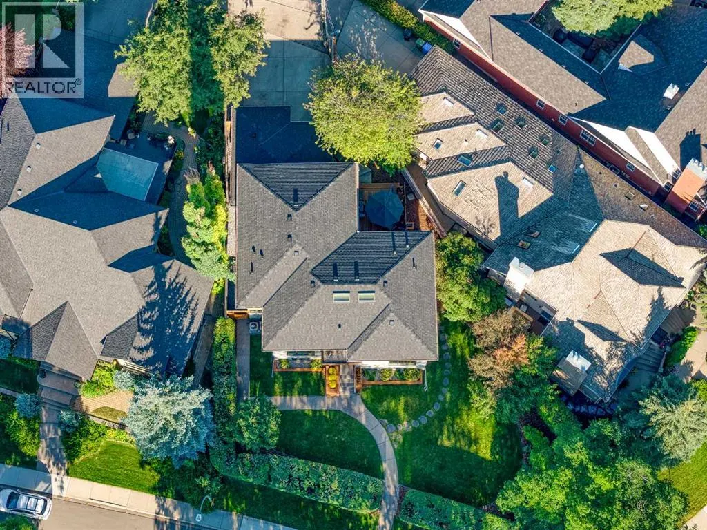 2716 Carleton Street SW