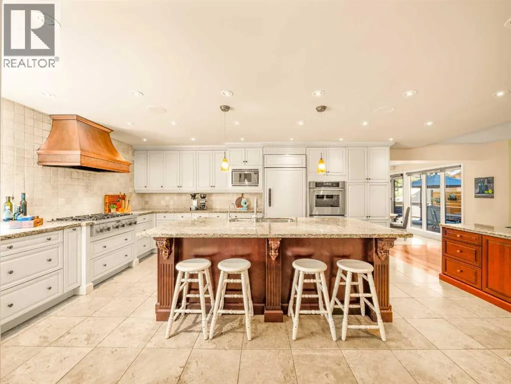 2716 Carleton Street SW