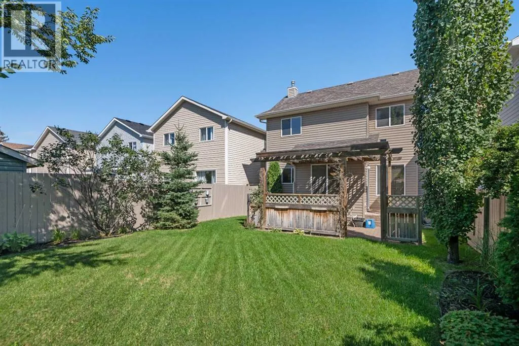 329 Bridleridge Way SW