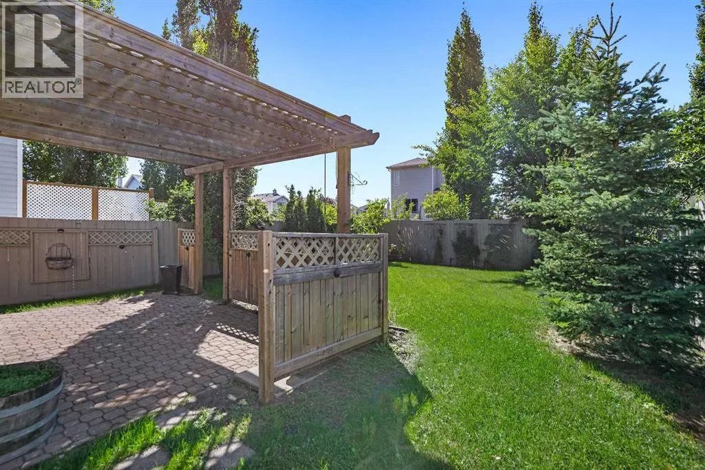 329 Bridleridge Way SW