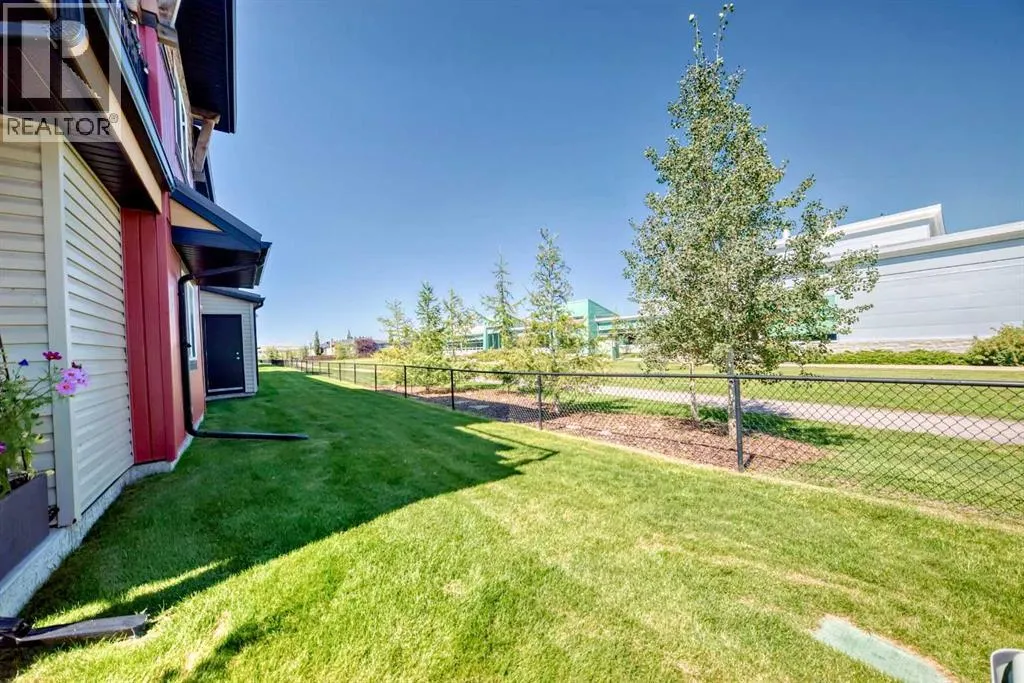 2106, 2781 Chinook Winds Drive SW