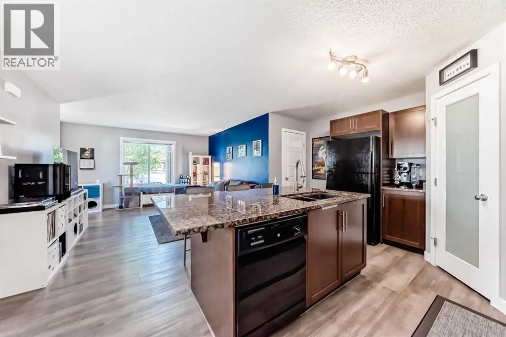 2106, 2781 Chinook Winds Drive SW