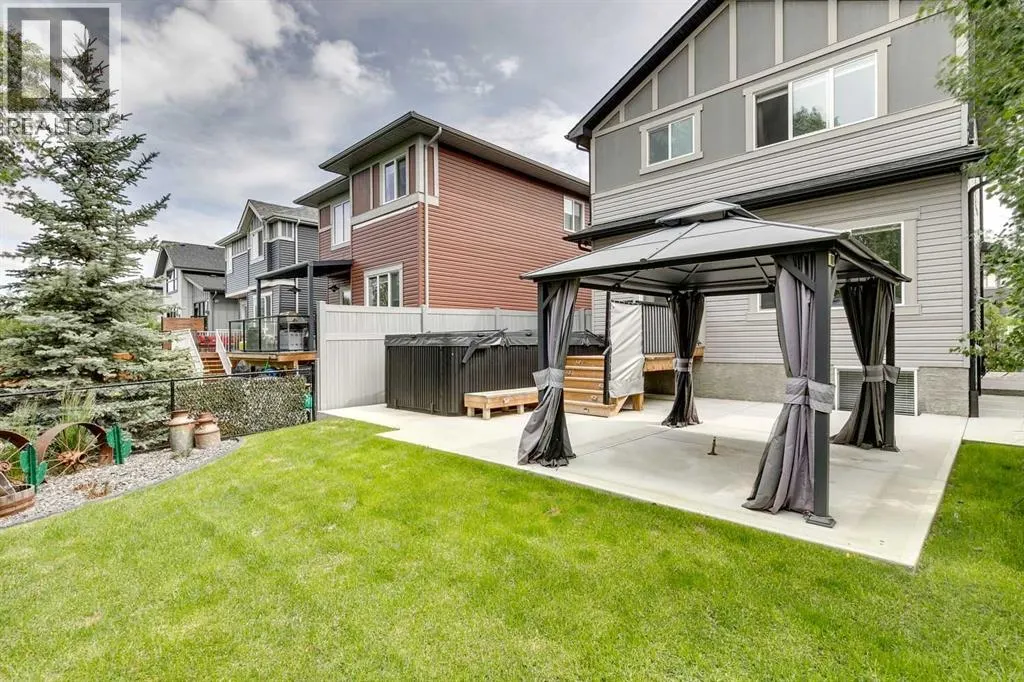 153 Walgrove Terrace SE