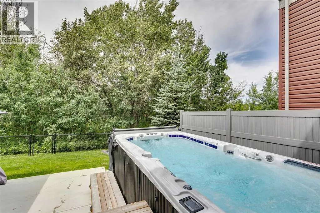 153 Walgrove Terrace SE