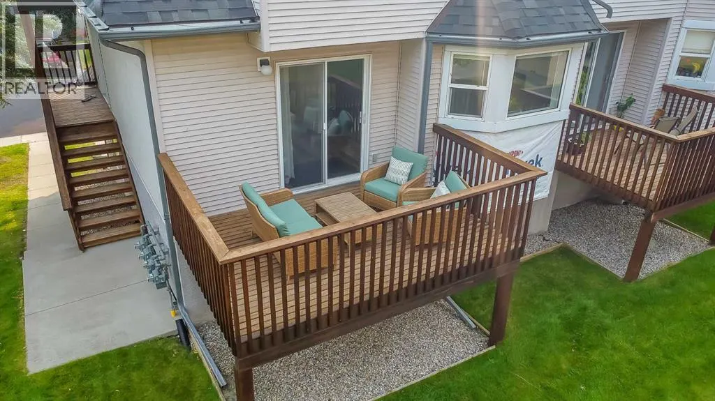 9 Sandarac Way NW