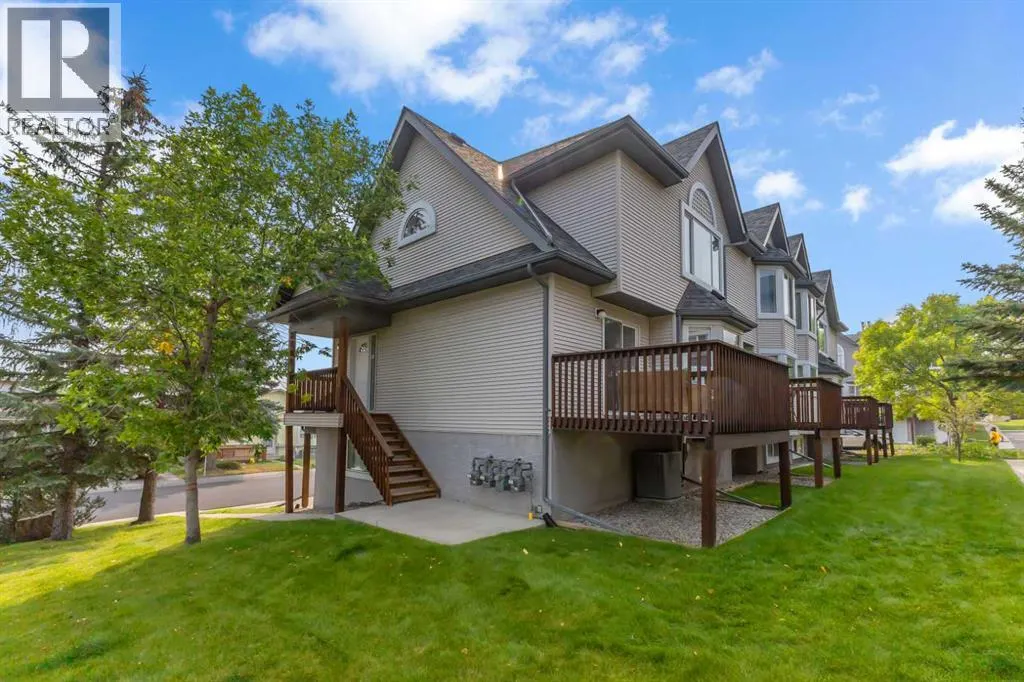 9 Sandarac Way NW
