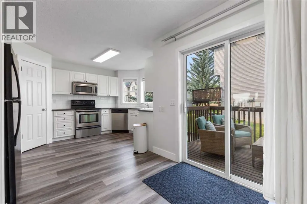 9 Sandarac Way NW