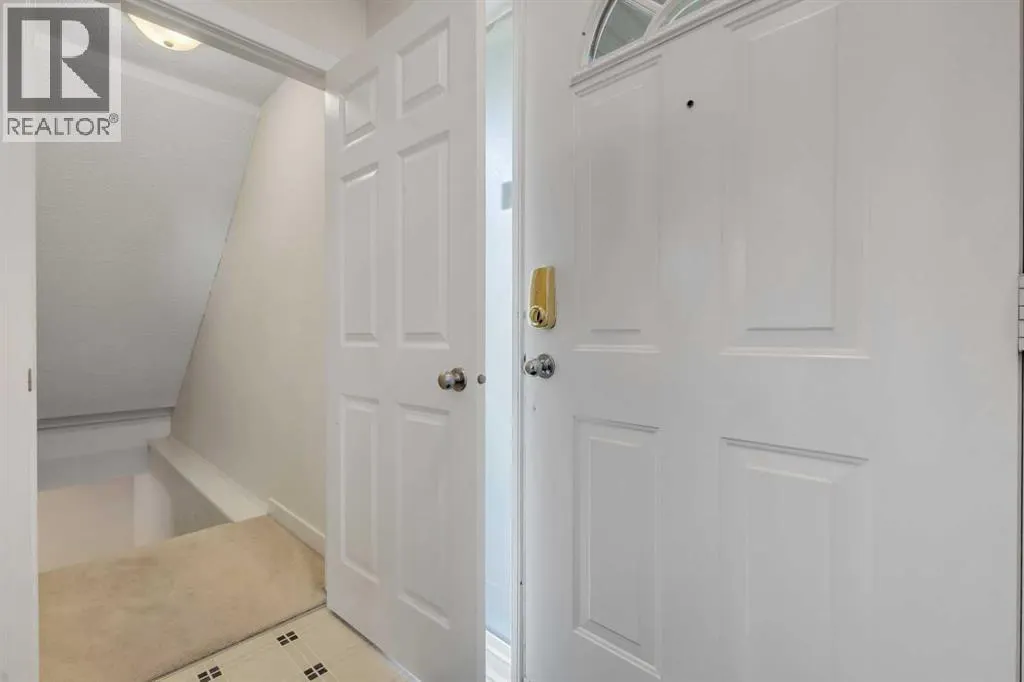 9 Sandarac Way NW