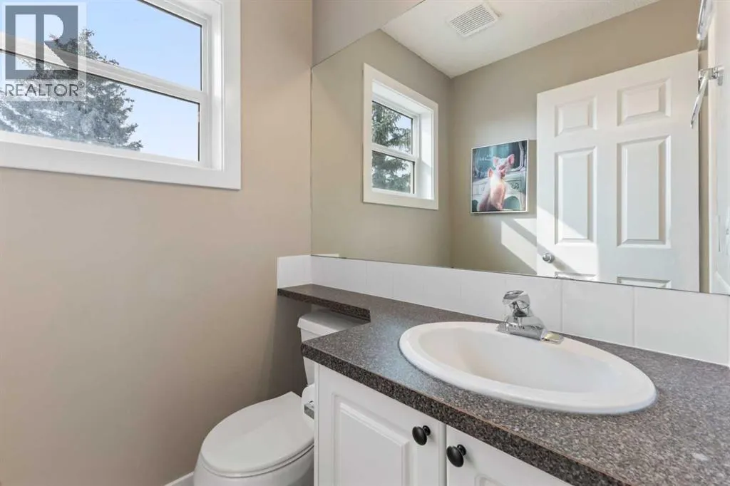 9 Sandarac Way NW