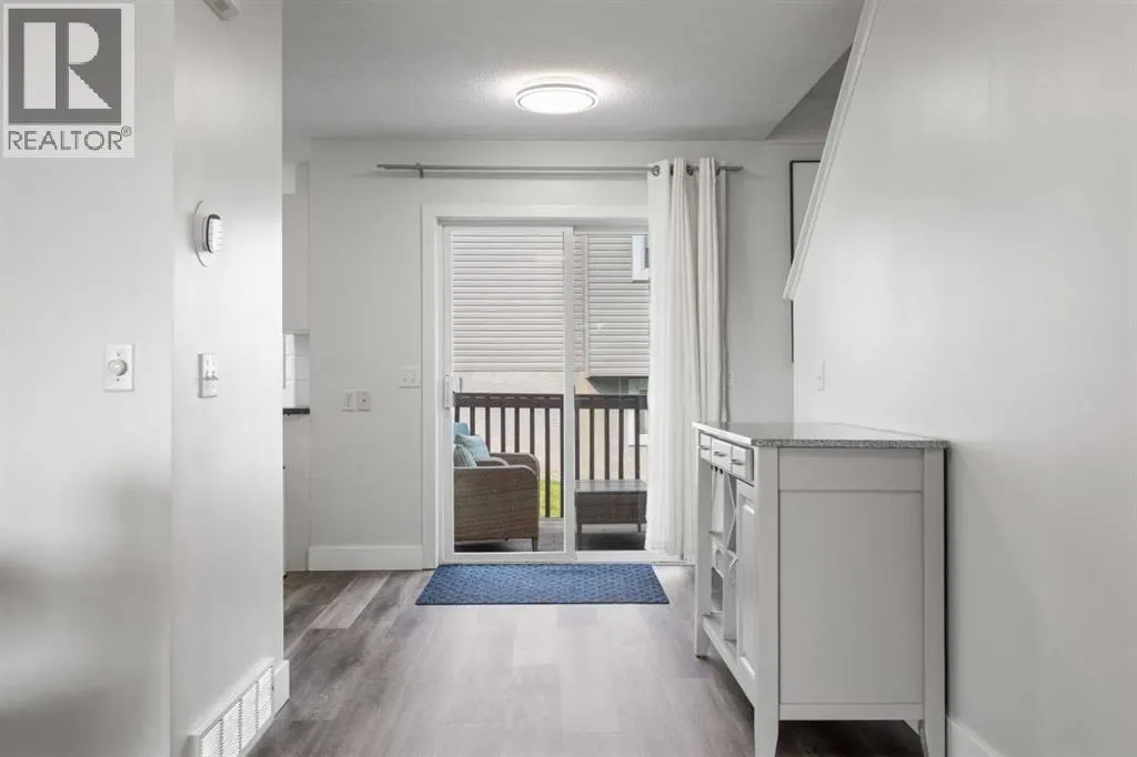 9 Sandarac Way NW