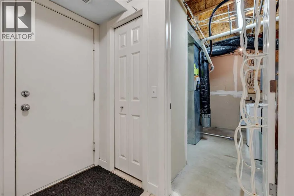 9 Sandarac Way NW