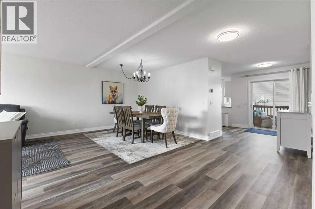 9 Sandarac Way NW