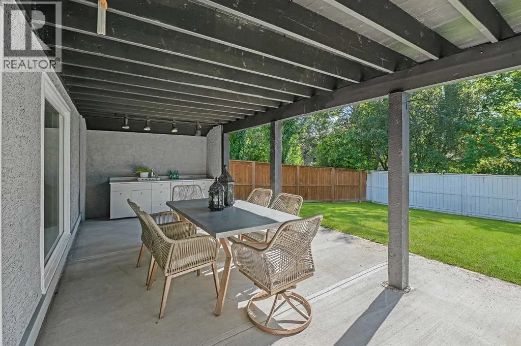 31 Scenic Park Crescent NW