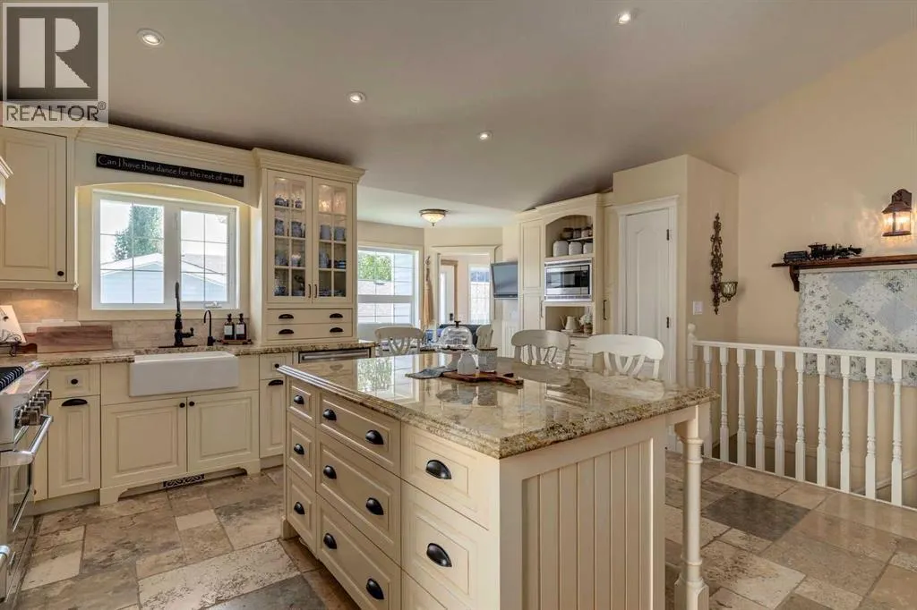 143 Westridge Close