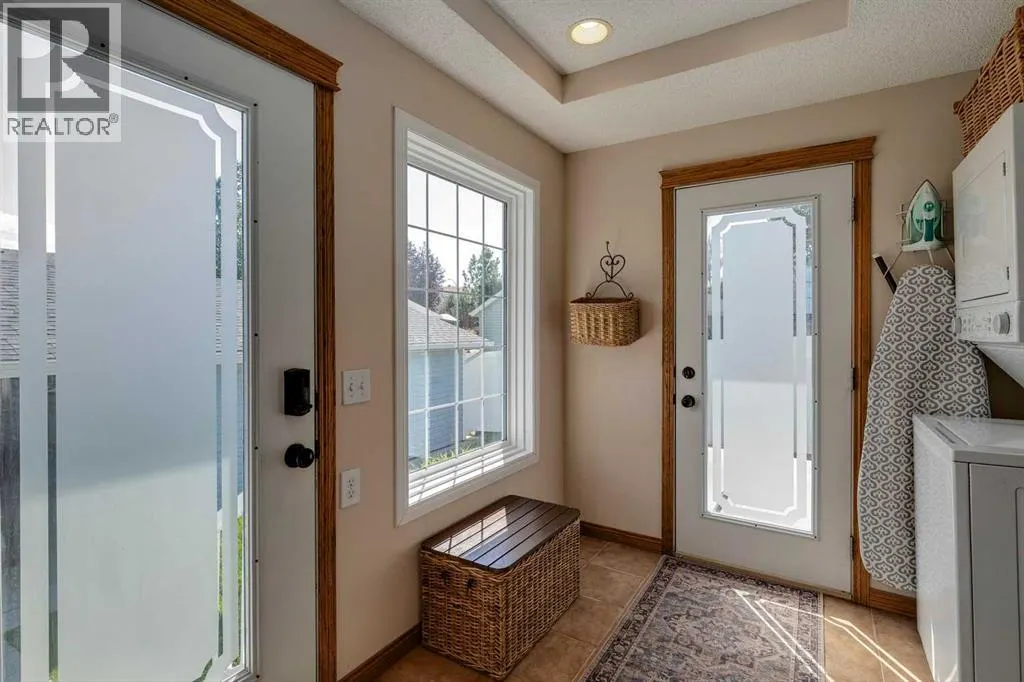 143 Westridge Close