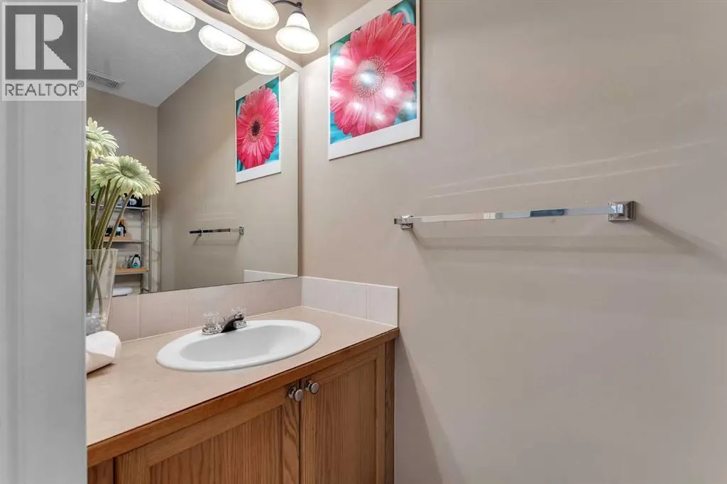 23, 156 Canoe Drive SW
