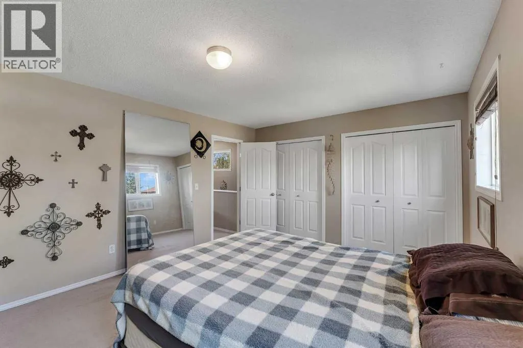 23, 156 Canoe Drive SW