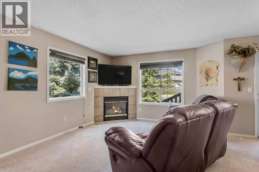 23, 156 Canoe Drive SW