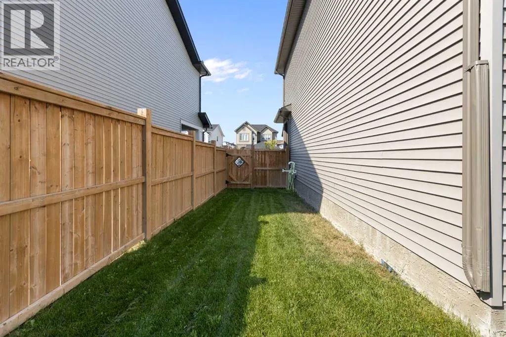 1708 Montgomery Gate SE