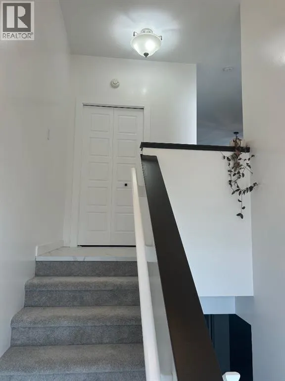 144 Henderson Crescent