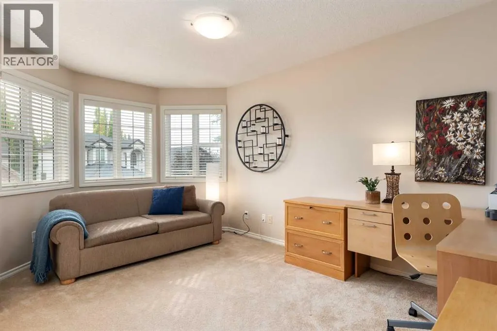 230 Discovery Place SW