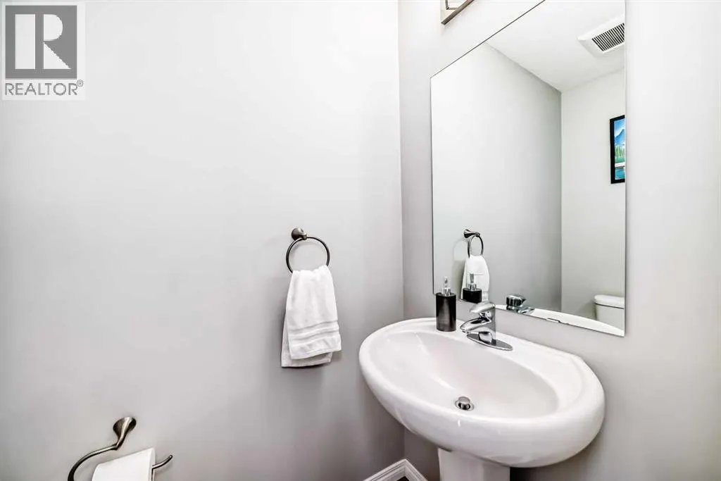506, 280 Williamstown Close NW