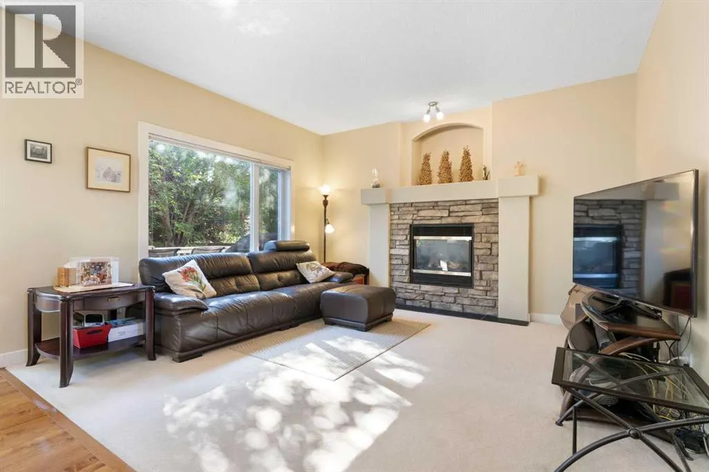 46 Tuscany Glen Way NW