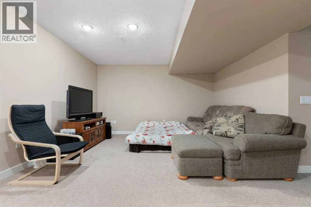 46 Tuscany Glen Way NW