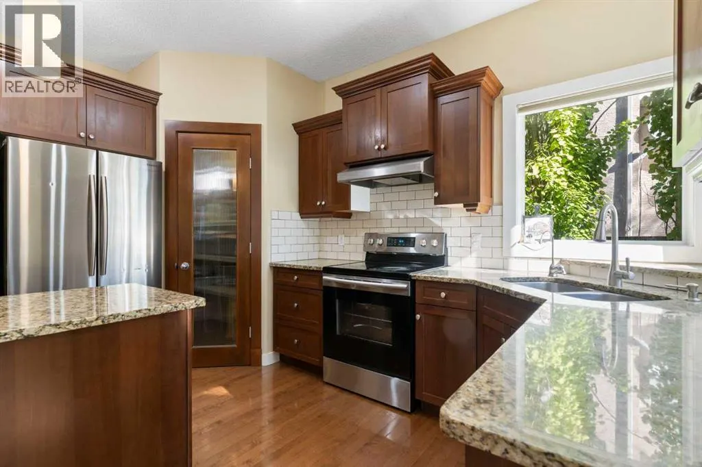46 Tuscany Glen Way NW