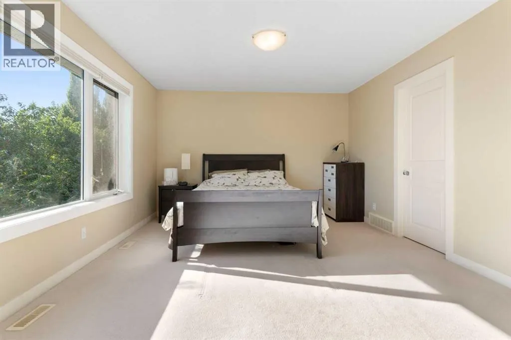 46 Tuscany Glen Way NW