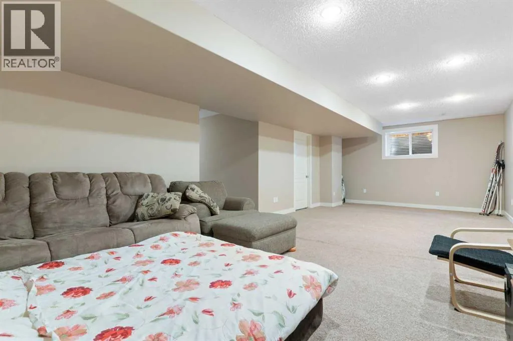 46 Tuscany Glen Way NW