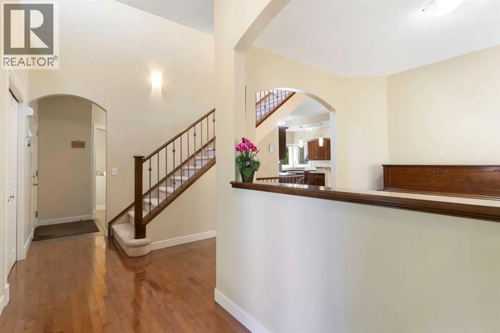 46 Tuscany Glen Way NW